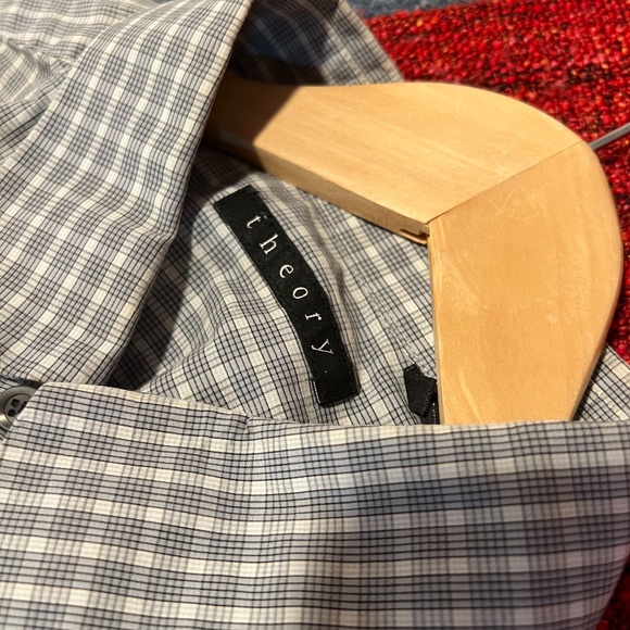 Designer Men's Dress Shirt from Theory Sylvain Checked button down - Picture 3 of 10